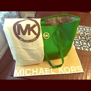 💚 Michael Kors Tote 💚
